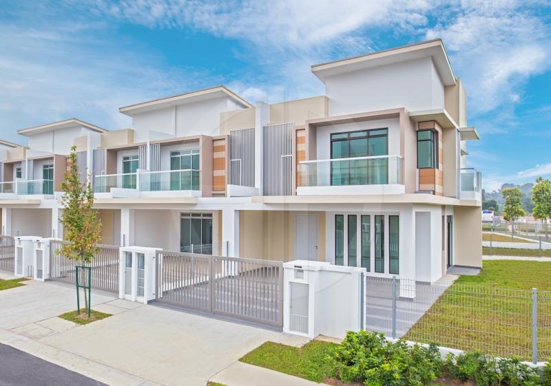 DEMO Double Storey For Rent